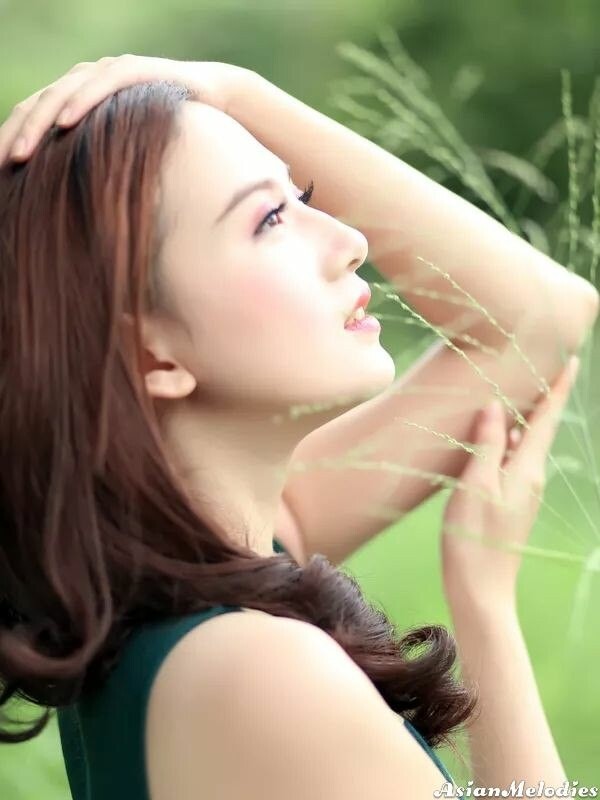 Lin Profile image 1